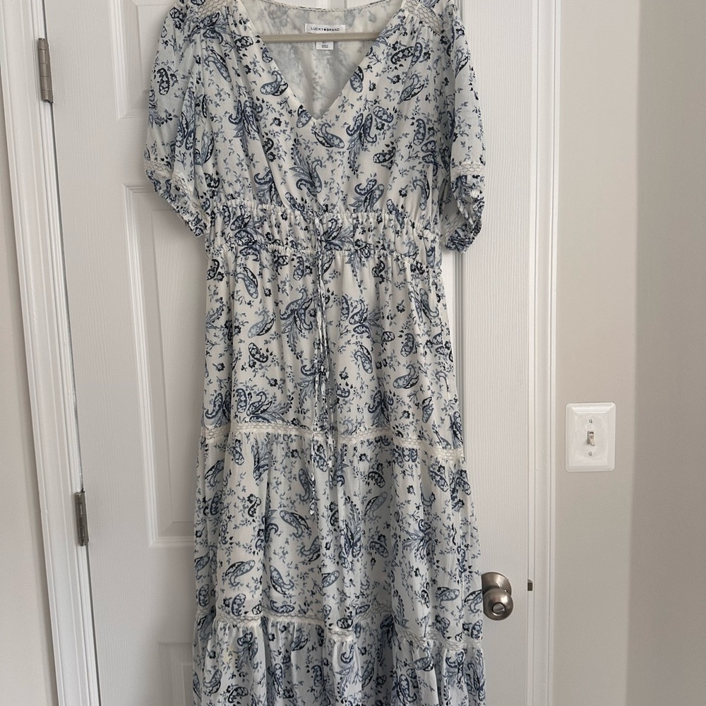 Lucky Brand Navy and Cream Paisley Maxi Dress